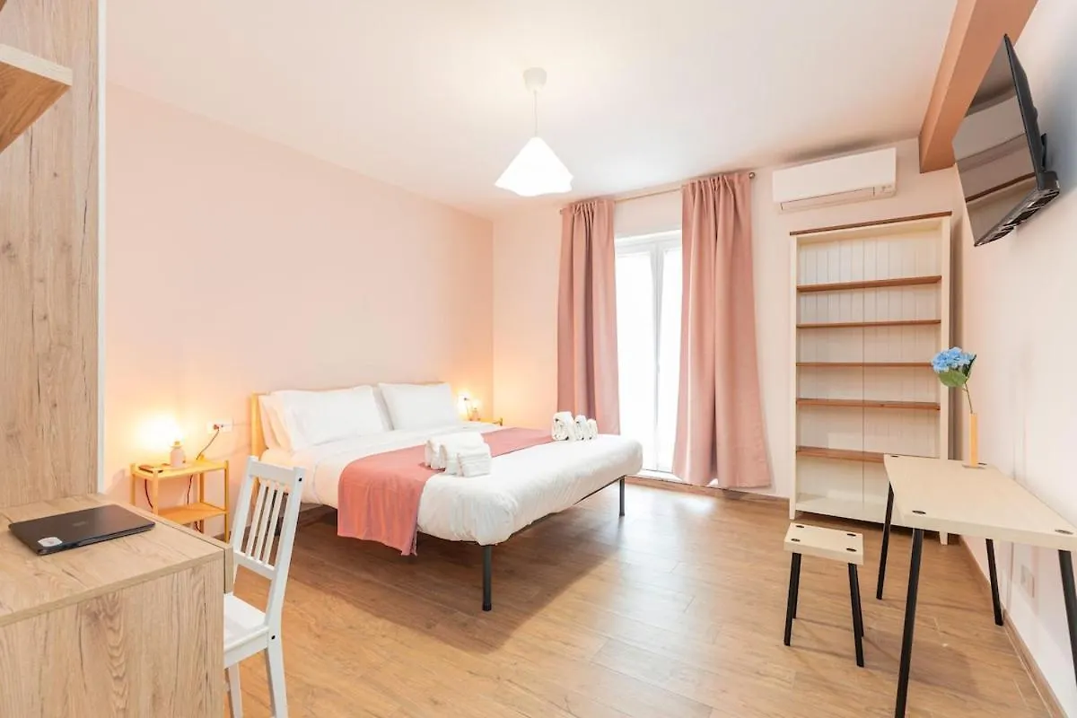 Apartment Comfy&Stylish Apt In Rome