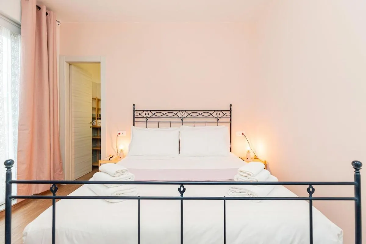 Comfy&Stylish Apt In Rome 0*,  Italy